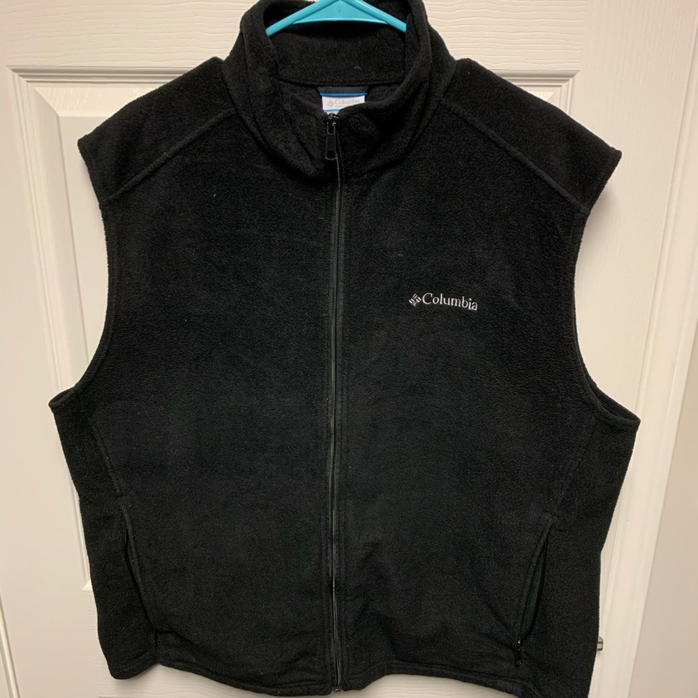 XL Columbia Vest